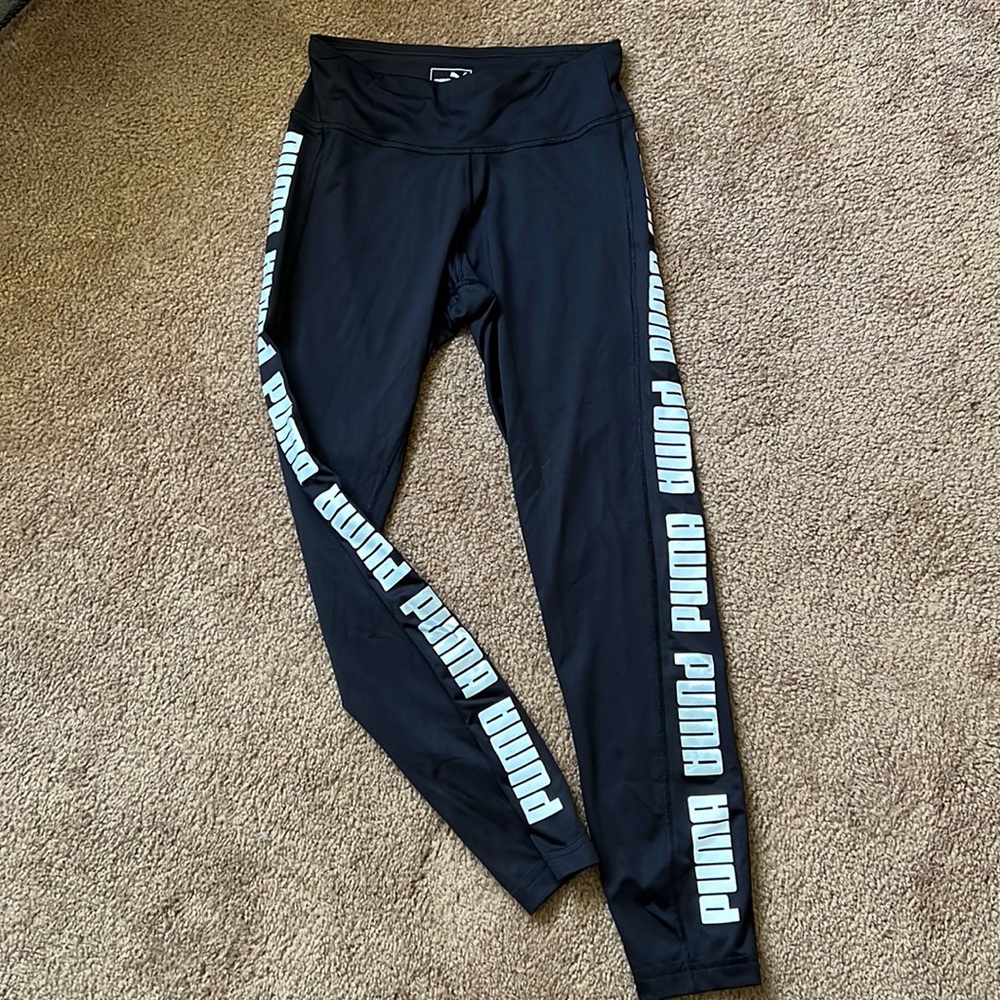 Puma above the ankle leggings